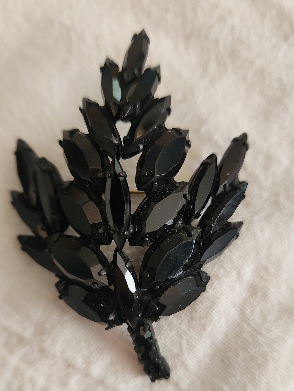 Vintage Jett Bead Black Brooch